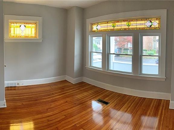 2nd image of 44 Melrose Ave #1