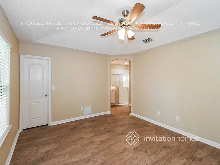 2433 Shelby Creek Rd W — Photo 10