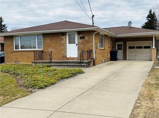 16 South Dr, Lackawanna, NY 14218