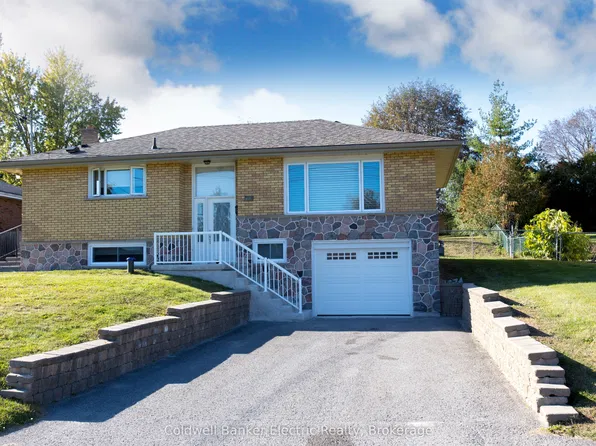 282 Gifford Dr, Douro Dummer, ON K9L 1A7