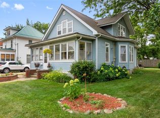 141 Gay St, Manchester, IA 52057