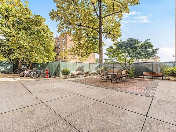 2nd image of 3200 Netherland Ave APT J