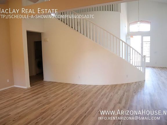 3rd image of 713 W Indigo Dr