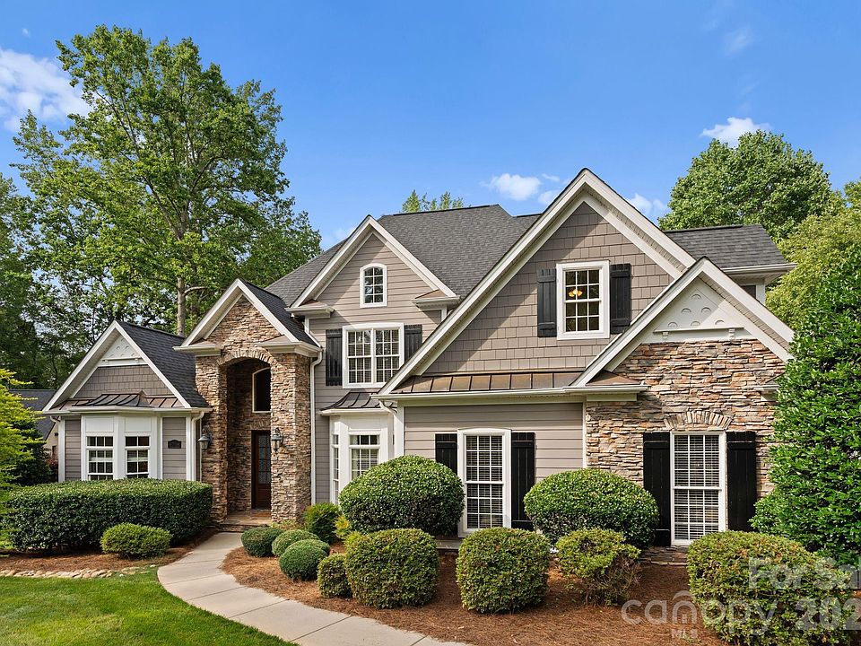1st image of 4218 Ash Hollow Ln