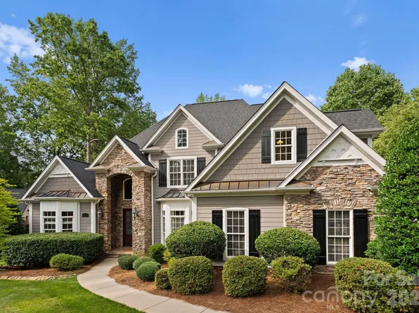 4218 Ash Hollow Ln, Denver, NC 28037