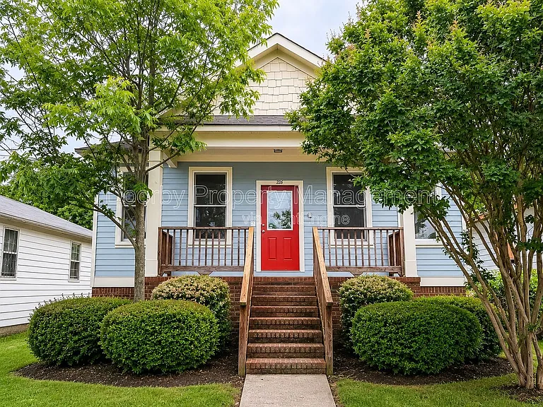 226 N Hickory St — Photo 1