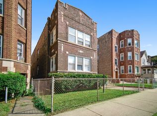 8011 S Escanaba Ave, Chicago, IL 60617