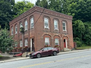 15-17 State Street, Windsor, VT 05089