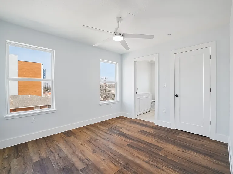 341 Bryan St #3101 — Photo 20