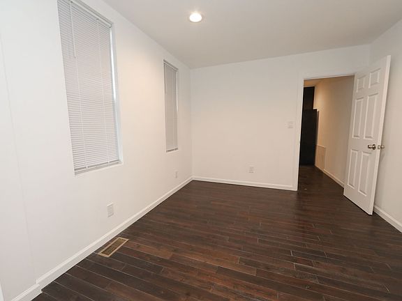 3rd image of 1941 E Tioga St #1