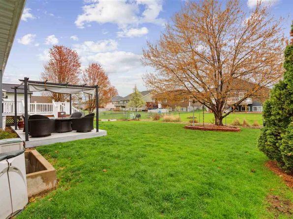 2475 Daleview Dr, Marion, IA 52302