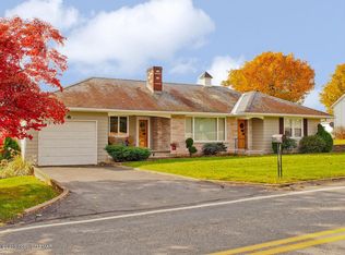 478 Beltzville Dr, Kunkletown, PA 18058