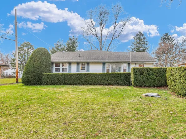 1009 S Victor St, Champaign, IL 61821