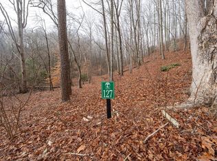 127 Timber Ridge Dr, Murphy, NC 28906