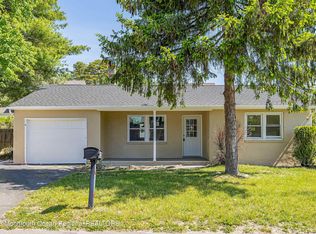 189 3rd Ave, South Toms River, NJ 08757