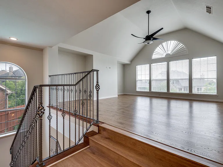 2500 Sir Tristram Ln — Photo 19