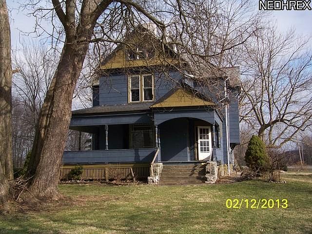 1st image of 1129 Elm St