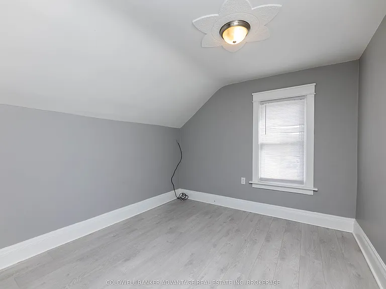 19 Duncan St — Photo 30