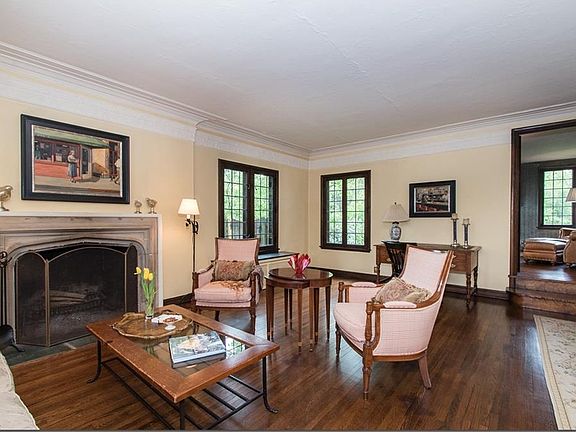 5th image of 14717 Shaker Blvd