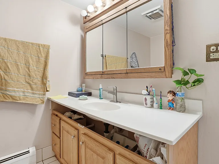 238 E Bailey Rd #M — Photo 10