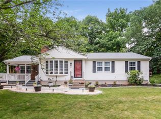 50 School St, Johnston, RI 02919