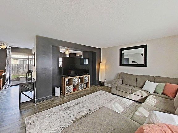 3rd image of 7631 Flynnway Dr #137