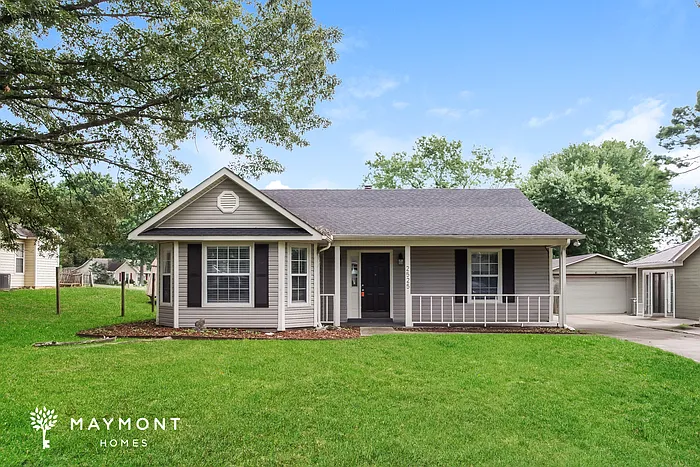 3 bed, 2.0 bath, 1270 sqft, $1,665 — Photo 1