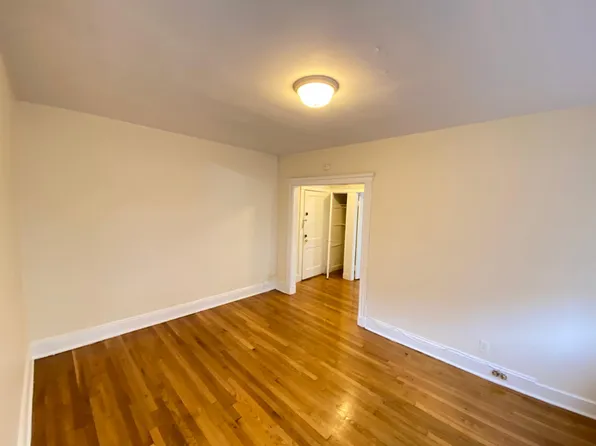 110 Washington St, Brighton, MA 02135