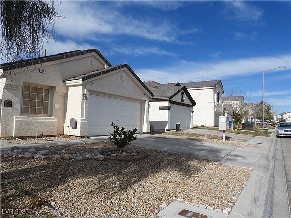 3rd image of 4281 Village Hills St