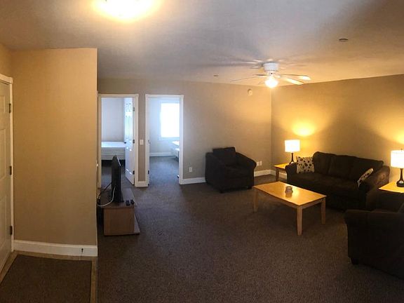 4th image of 112 Groton Ave #1-10