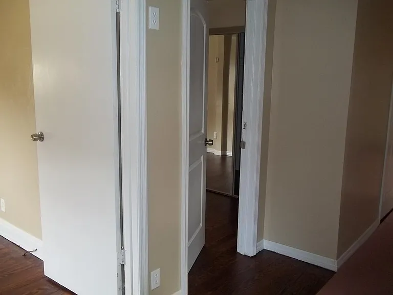 1151 Bender Ave — Photo 12