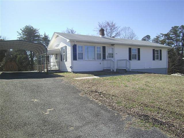 1st image of 315 Wickham St