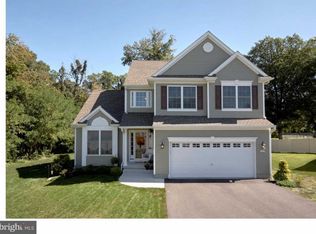 437 Buttonwood Ave, Maple Shade, NJ 08052