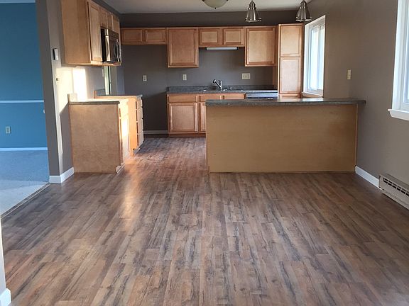 2nd image of 1757 Whitehall Dr