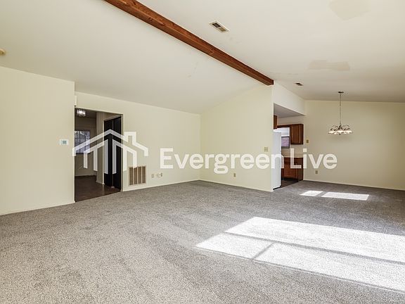 4th image of 6380 Rolling Glen Dr