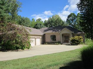 1872 Golf Course Ln, Martinsville, IN