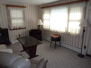 4th image of 50 Essex St