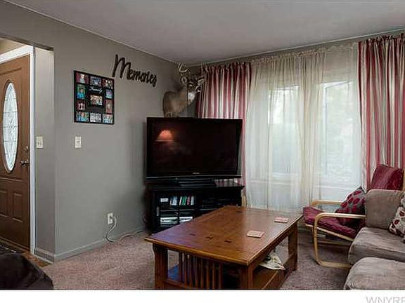 2nd image of 4915 Mount Vernon Blvd