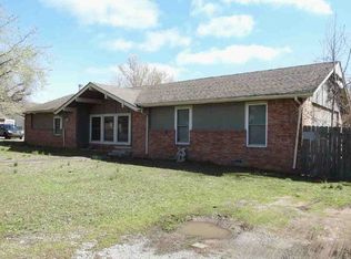 2206 Brenda Ave, Tahlequah, OK 74464