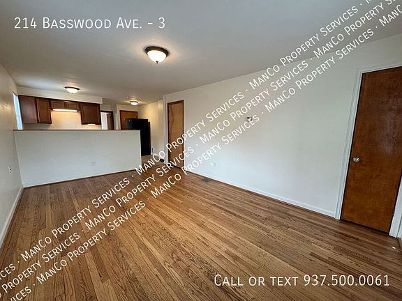 3rd image of 214 Basswood Ave #3