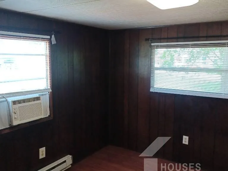 110 Community Rd — Photo 9