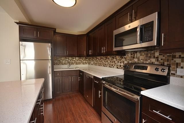 1st image of 3550 N Lake Shore Dr APT 1310