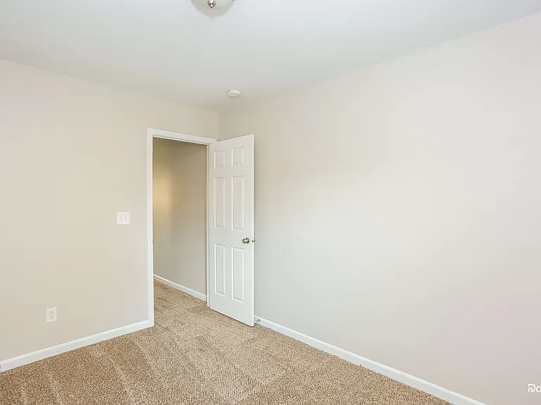 214 Smokehouse Ln — Photo 10