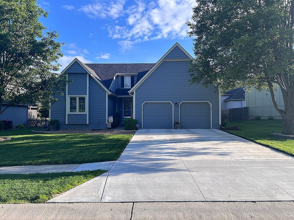 414 SW Windmill Ln, Lees Summit, MO 64082 | Zillow