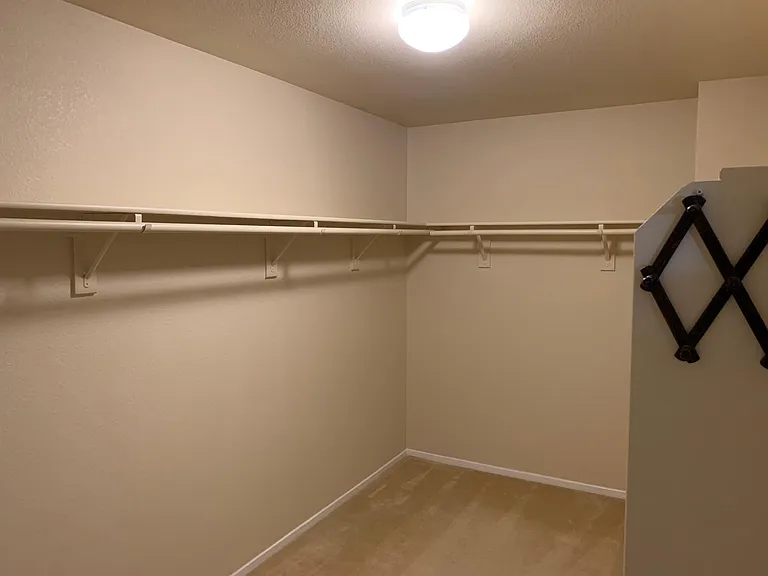 3027 Roadrunner Dr — Photo 15