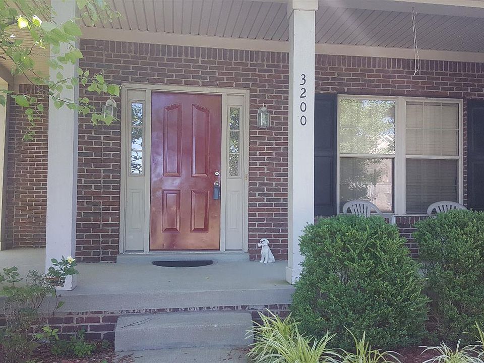 2nd image of 3200 Drayton Pl