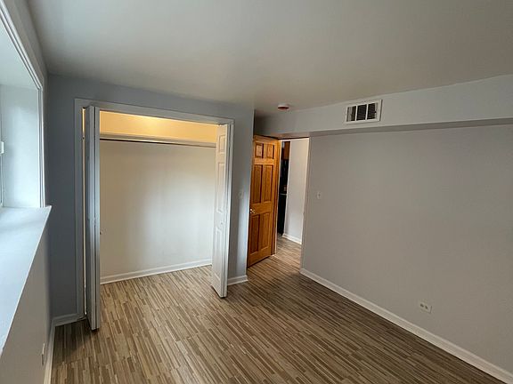 3rd image of 1007 S 13th Ave #3