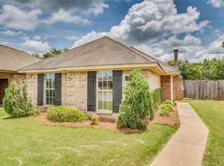 8333 Dison Dr, Montgomery, AL 36117