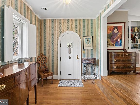 4th image of 419 Georgia Ct