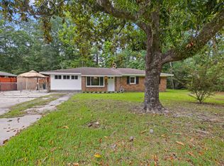 124 Helen Dr, Summerville, SC 29483